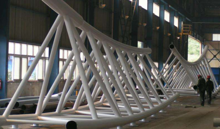 黄冈管廊钢结构与桁架结构的管道支架应该如何区分